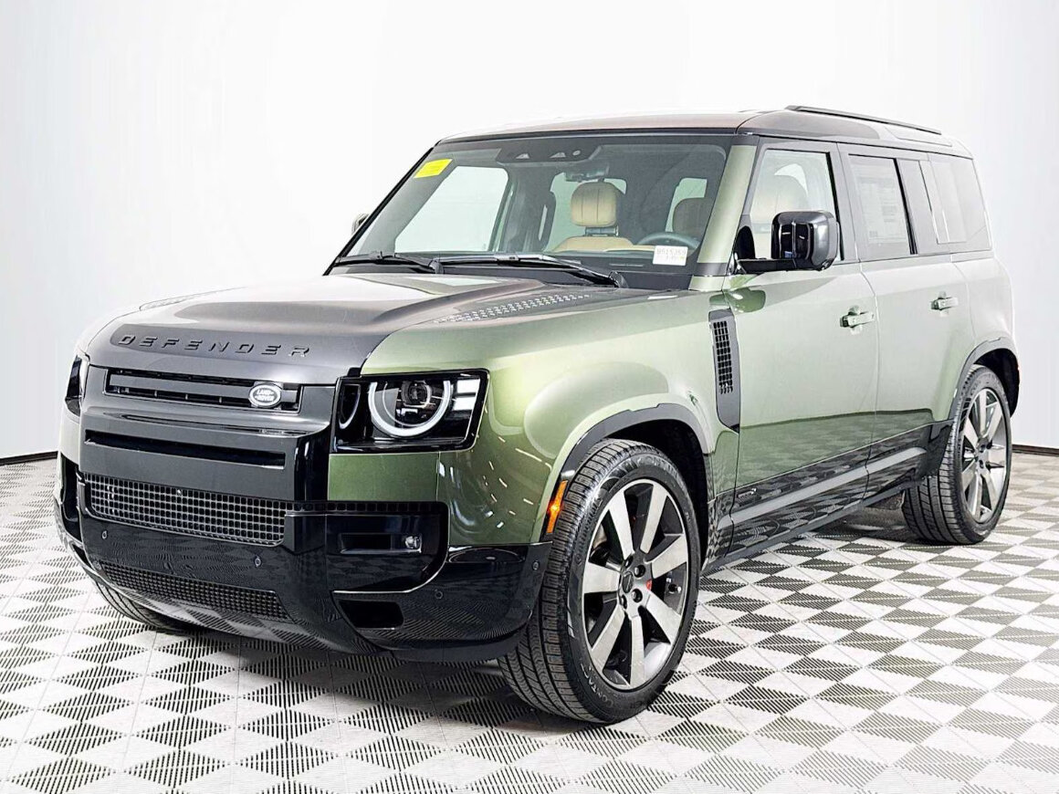 Land Rover Defender II