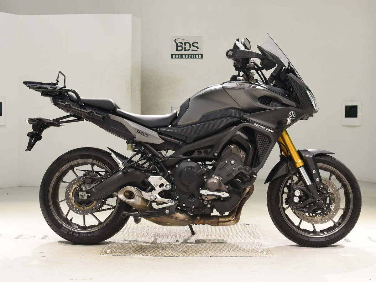 Yamaha MT-09 Tracer (FJ-09)