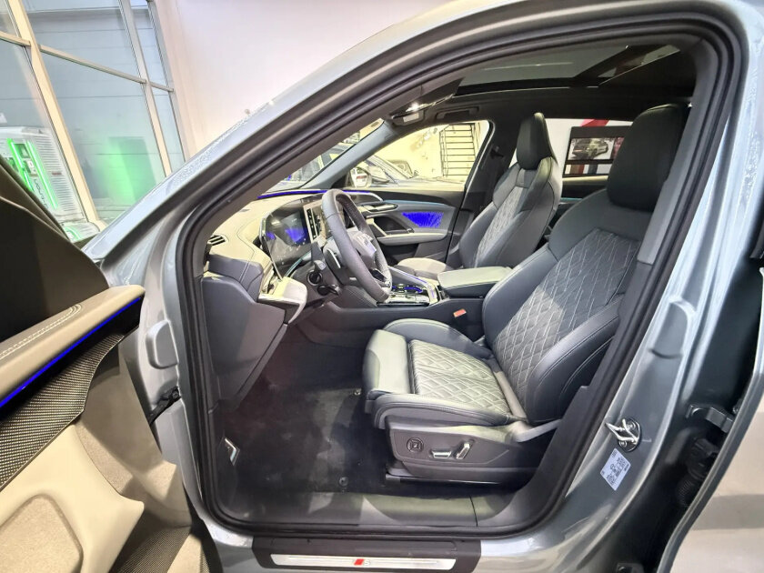 Audi Q5 L III (GU)