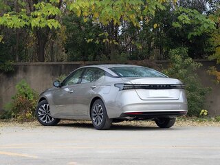 2026 Nissan Teana IV, серебристый, 2580000 рублей, вид 3
