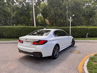 2023 BMW 5 серии Long 525Li VII (G30/G31/G38) Рестайлинг, белый, 4700000 рублей, вид 4