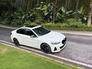2022 BMW 1 серии 120i III (F52) Рестайлинг, белый, 1490222 рублей, вид 3