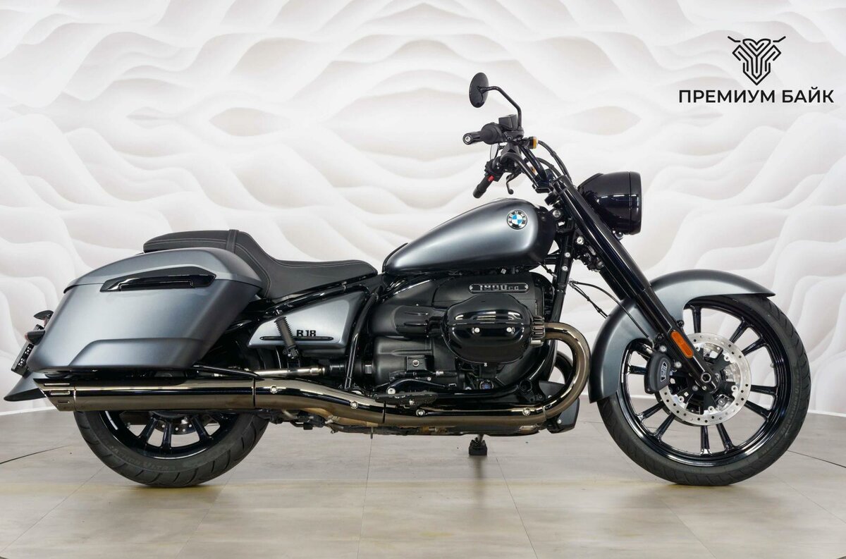 BMW R 18
