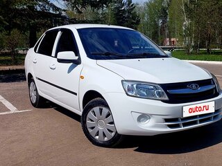 2013 Lada (ВАЗ) Granta I, белый, 330000 рублей, вид 1
