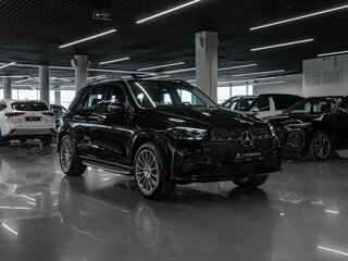 2025 Mercedes-Benz GLE 450 II (V167) Рестайлинг, чёрный, 13750000 рублей, вид 2