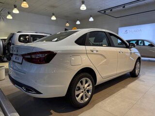 2026 Lada (ВАЗ) Vesta I Рестайлинг (NG), белый, 1576000 рублей, вид 5