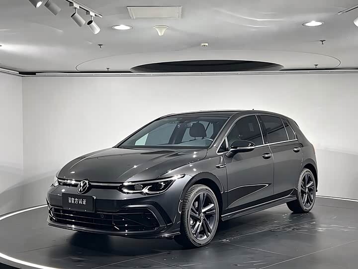 Volkswagen Golf VIII