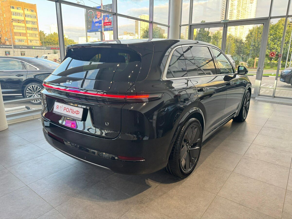 Li Auto (Lixiang) L7 52.3 kWh I Рестайлинг