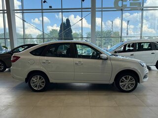 2026 Lada (ВАЗ) Granta I Рестайлинг, белый, 1248000 рублей, вид 3