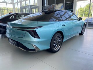 2025 Hongqi H6, зелёный, 4560000 рублей, вид 4