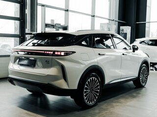2024 Exeed RX, белый, 3928600 рублей, вид 5