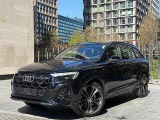 2025 Audi Q7 50 TDI II (4M) Рестайлинг 2, чёрный, 12990000 рублей, вид 1