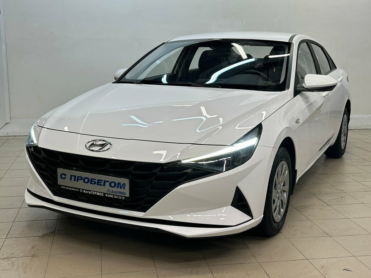 Hyundai Elantra VII (CN7)
