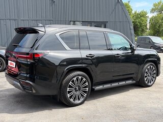 2022 Lexus LX 600 IV, чёрный, 12500000 рублей, вид 4