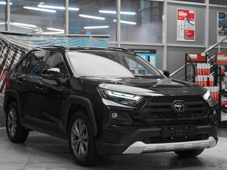 2023 Toyota RAV4 V (XA50), чёрный, 3449000 рублей, вид 3