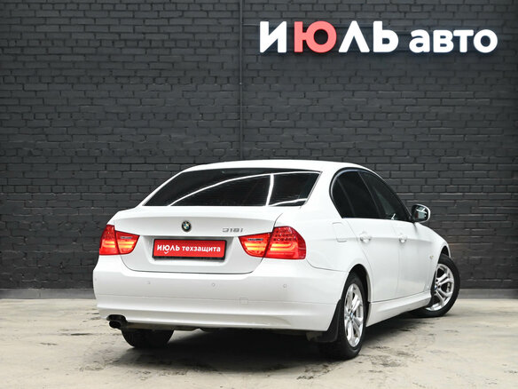 2011 BMW 3 серии 318i V (E90/E91/E92/E93) Рестайлинг, белый, 1495000 рублей - вид 7