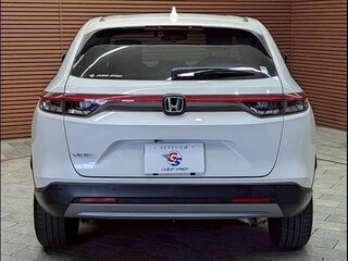 2022 Honda Vezel II, белый, 1520325 рублей, вид 4
