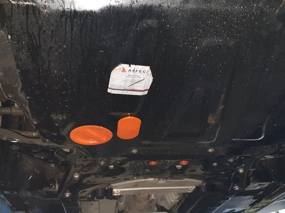 2016 Toyota Prius IV (XW50), серебристый, 1750000 рублей - вид 8