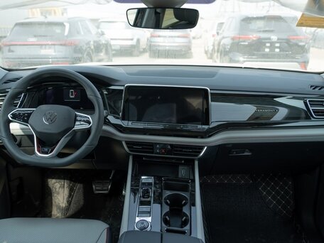2026 Volkswagen Teramont X I Рестайлинг (China Market), чёрный, 5300000 рублей, вид 5