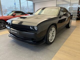 2020 Dodge Challenger III Рестайлинг 2, чёрный, 4090000 рублей, вид 1