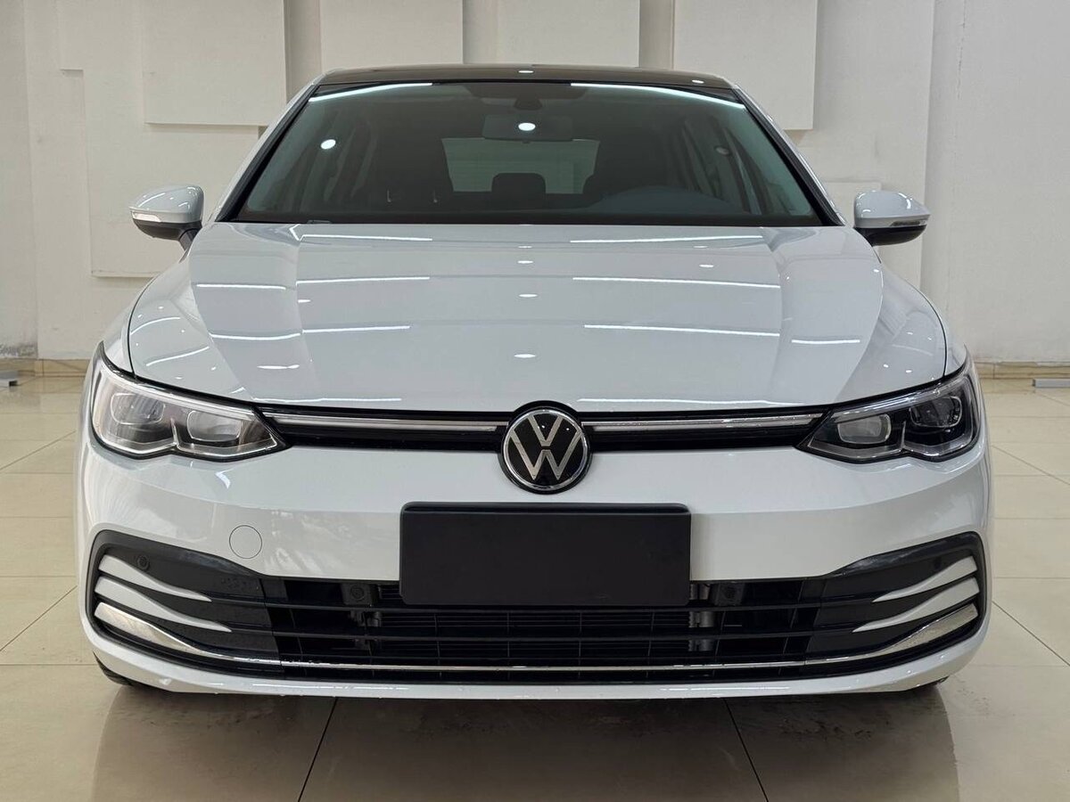 Volkswagen Golf VIII