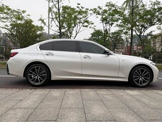 2023 BMW 3 серии Long 320Li VII (G2x) Рестайлинг, белый, 3511000 рублей, вид 4