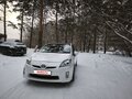 2010 Toyota Prius III (XW30), белый, 940000 рублей - вид 2