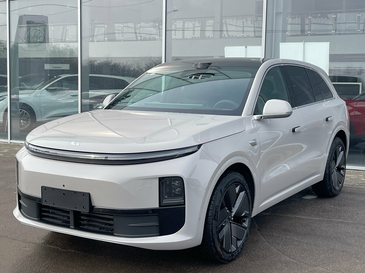 Li Auto (Lixiang) L6