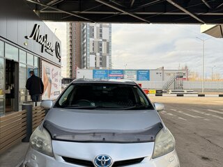 2012 Toyota Prius III Рестайлинг (XW30), серый, 1030000 рублей, вид 1