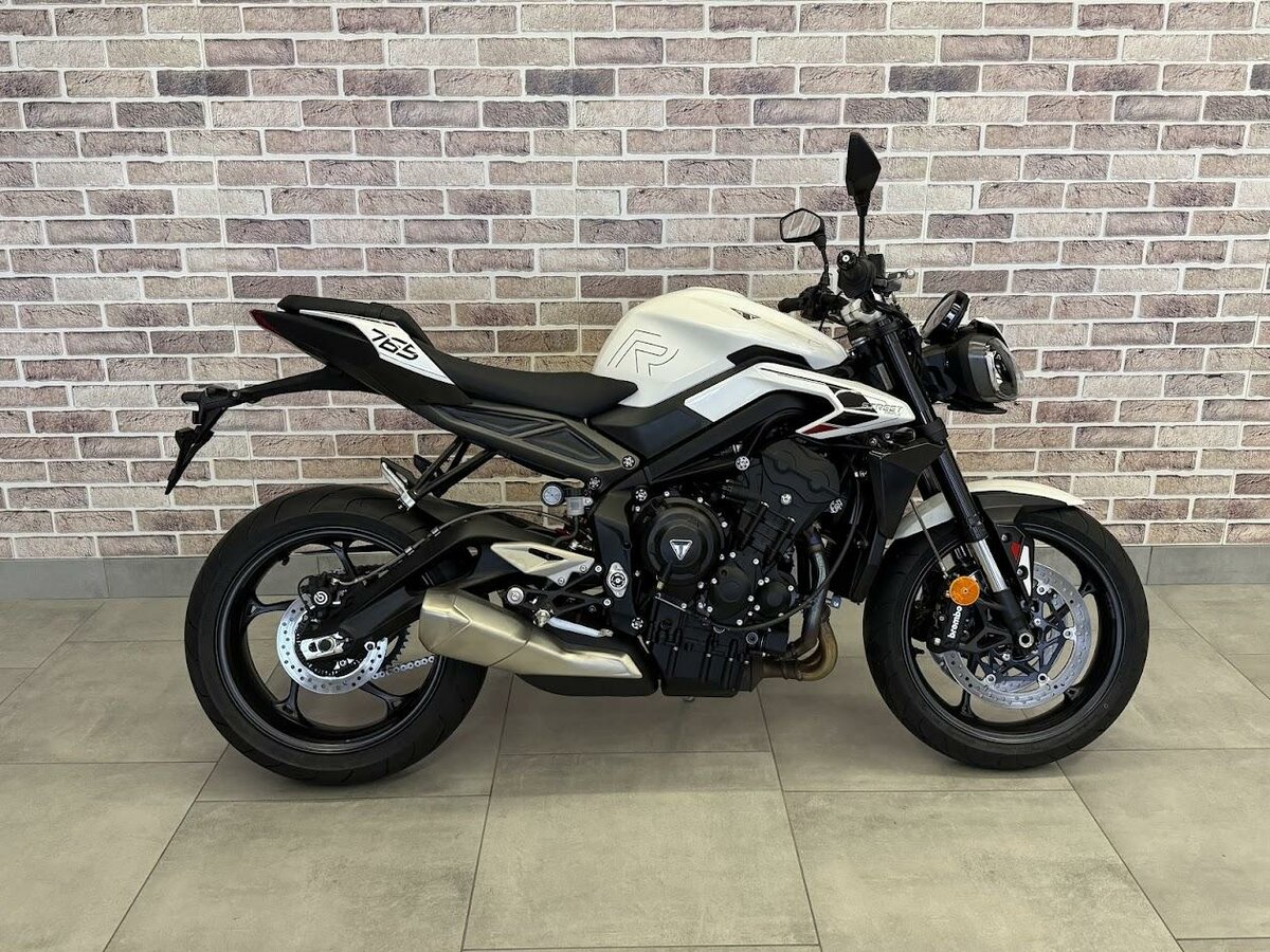 Triumph Street Triple
