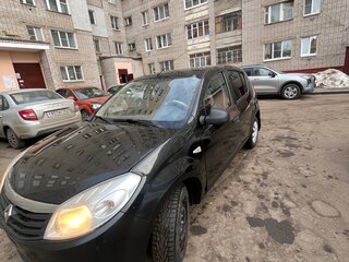 2013 Renault Sandero I, чёрный, 350000 рублей, вид 1