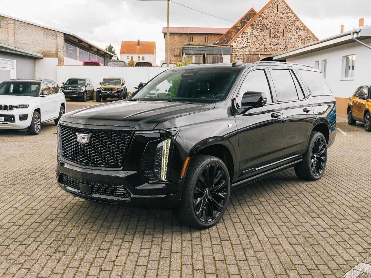 Cadillac Escalade V Рестайлинг