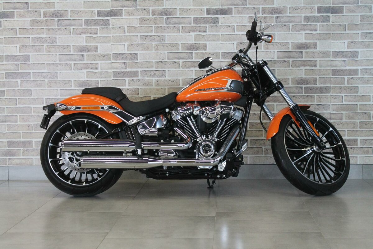 Harley-Davidson Breakout