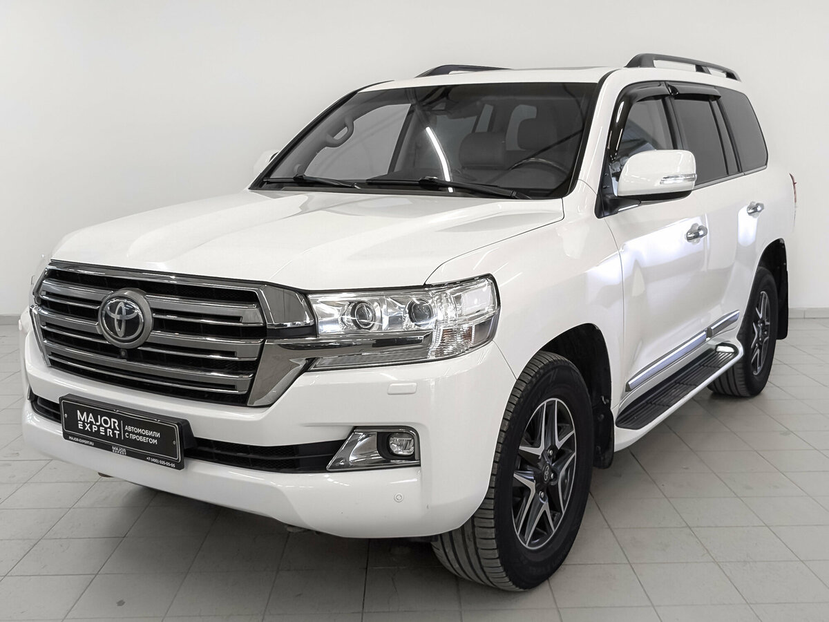 Toyota Land Cruiser 200 Series Рестайлинг 2