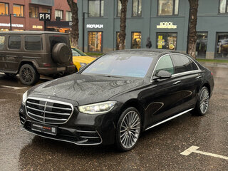 2025 Mercedes-Benz S-Класс 500 Long 4MATIC VII (W223), чёрный, 14090000 рублей, вид 3