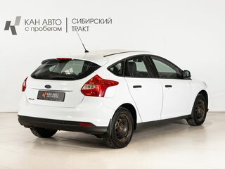 2013 Ford Focus III, белый, 605000 рублей, вид 3