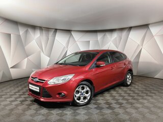 2015 Ford Focus III, красный, 579000 рублей, вид 1