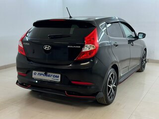2014 Hyundai Solaris I Рестайлинг, чёрный, 715000 рублей, вид 4