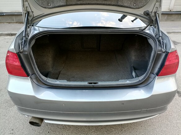 2010 BMW 3 серии 320d xDrive V (E90/E91/E92/E93) Рестайлинг, серый, 999000 рублей - вид 13