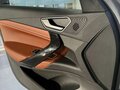 2026 Lada (ВАЗ) Vesta SW Cross I Рестайлинг (NG), серебристый - вид 10