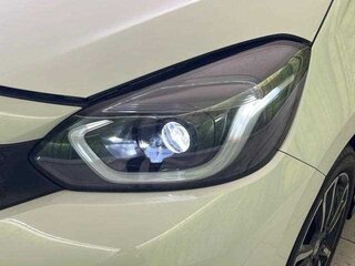 2023 Honda Fit Crosstar IV Рестайлинг, белый, 870000 рублей, вид 5