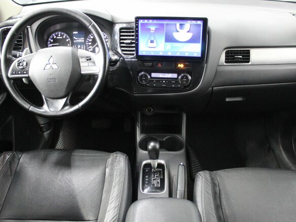 2014 Mitsubishi Outlander III, белый, 1480000 рублей - вид 16