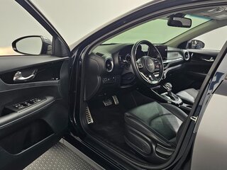 2023 Kia K3 II Рестайлинг, серебристый, 1440000 рублей, вид 5