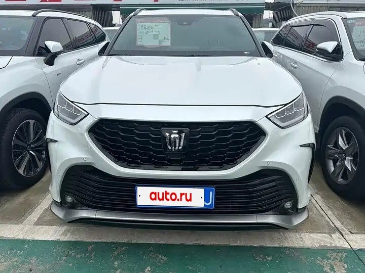Toyota Crown Kluger