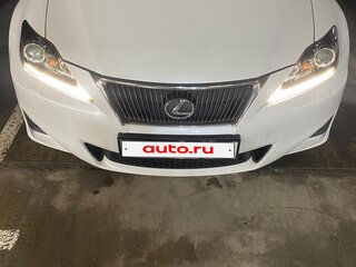 2011 Lexus IS 250 II Рестайлинг 2, белый, 1880000 рублей, вид 1