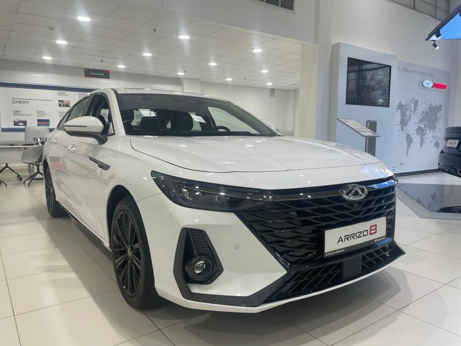 Chery Arrizo 8