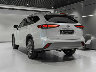 2025 Toyota Highlander IV (XU70), белый, 5500000 рублей, вид 4