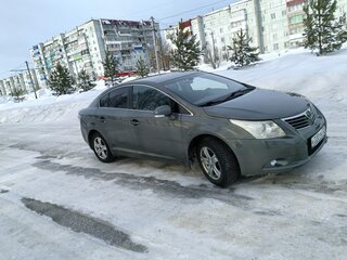 2009 Toyota Avensis III, серый, 750000 рублей, вид 3