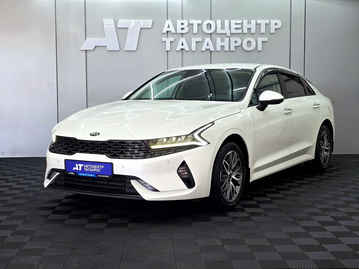 Kia K5 III