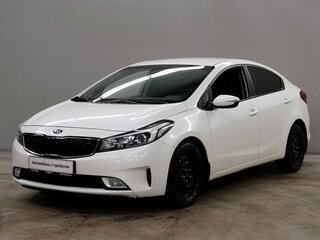 2019 Kia Cerato III Рестайлинг (Classic), белый, 1590000 рублей, вид 1